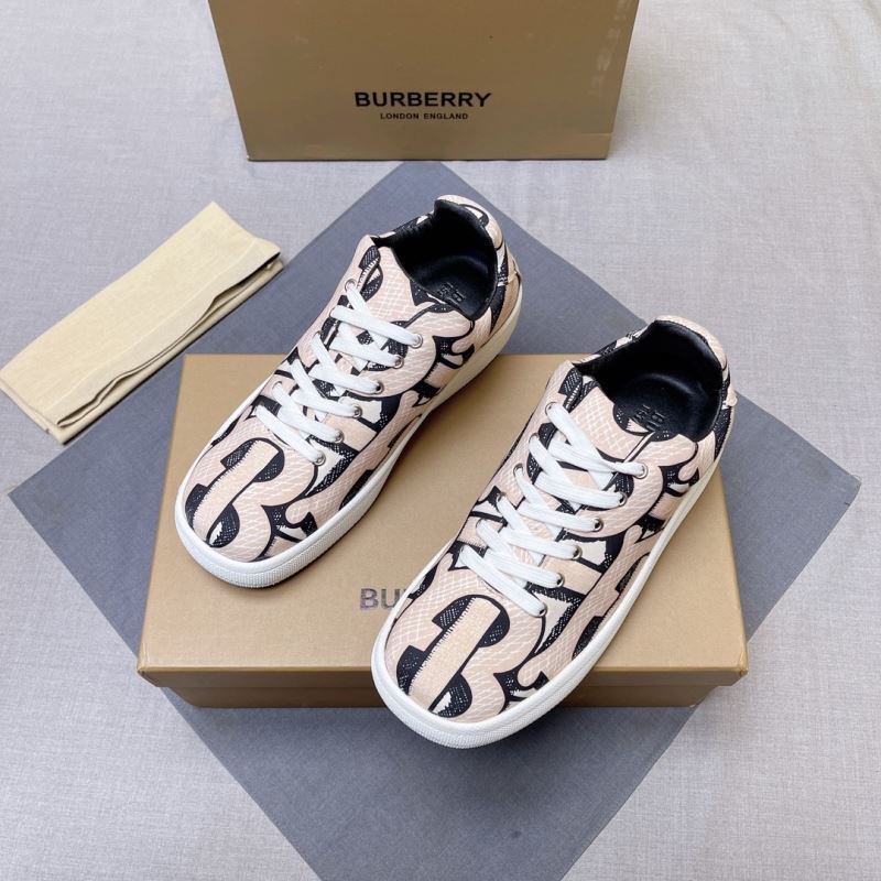 Burberry Low Shoes